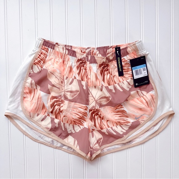 Nike Pants - Nike Dri-Fit Tempo Printed Running Shorts In Neutral Tropical Print NWT